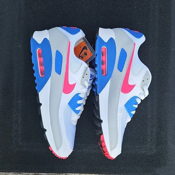 Nike Air Max III Hot Coral, Blue Crystal & White Sneakers - Picture 4 of 12